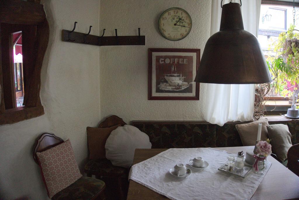 Hotel Garni Altes Winzerhaus Moselschaenke Kobern-Gondorf Zewnętrze zdjęcie